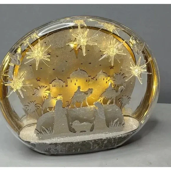 Baby Jesus In Bethlehem Light Up Display Christmas - Picture 2 of 3